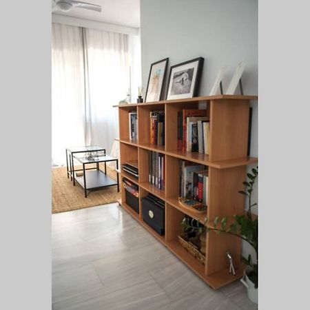 Your Cozy Downtown Home - Apartment Лариса Экстерьер фото