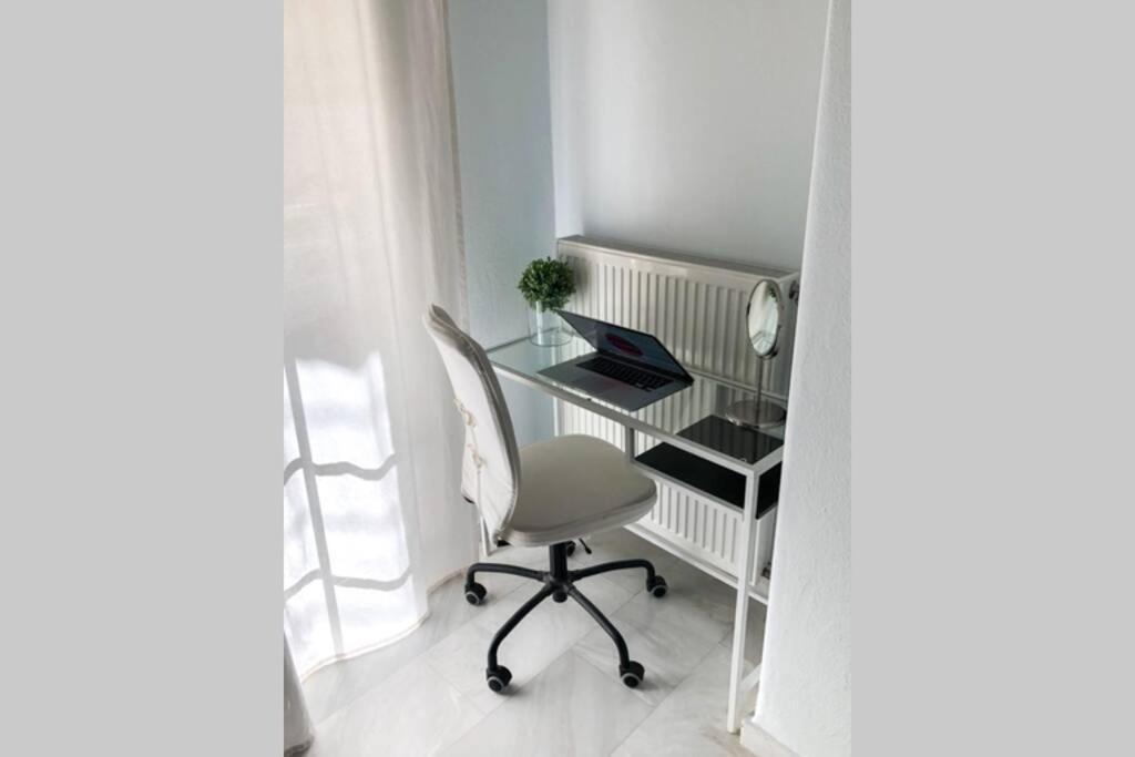 Your Cozy Downtown Home - Apartment Лариса Экстерьер фото