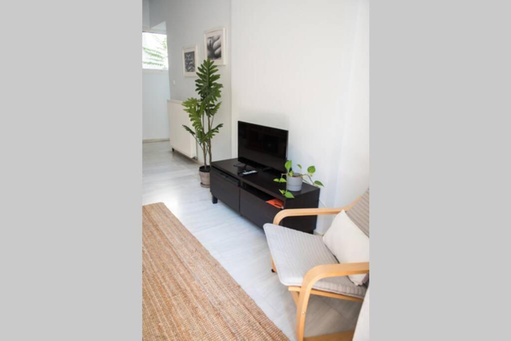 Your Cozy Downtown Home - Apartment Лариса Экстерьер фото